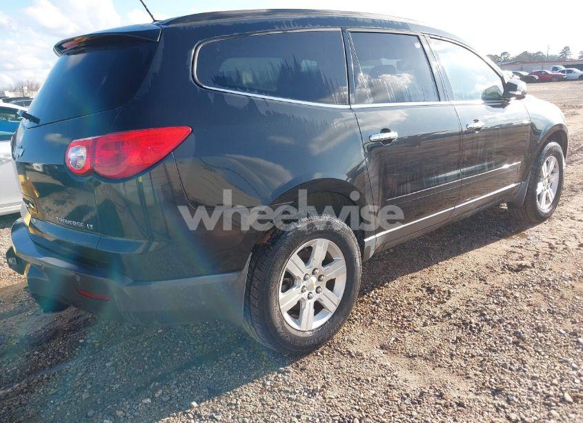 Photo 4 of 2011 Chevrolet Traverse 1LT (VIN 1GNKRGED3BJ283453)