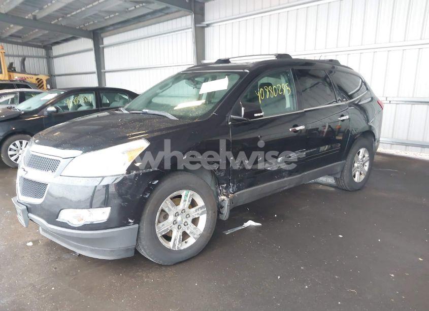 Photo 2 of 2011 Chevrolet Traverse 1LT (VIN 1GNKRGED3BJ302261)