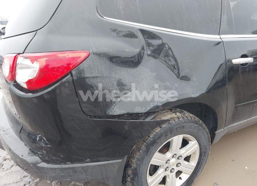 Photo 12 of 2011 Chevrolet Traverse 1LT (VIN 1GNKRGED3BJ397906)