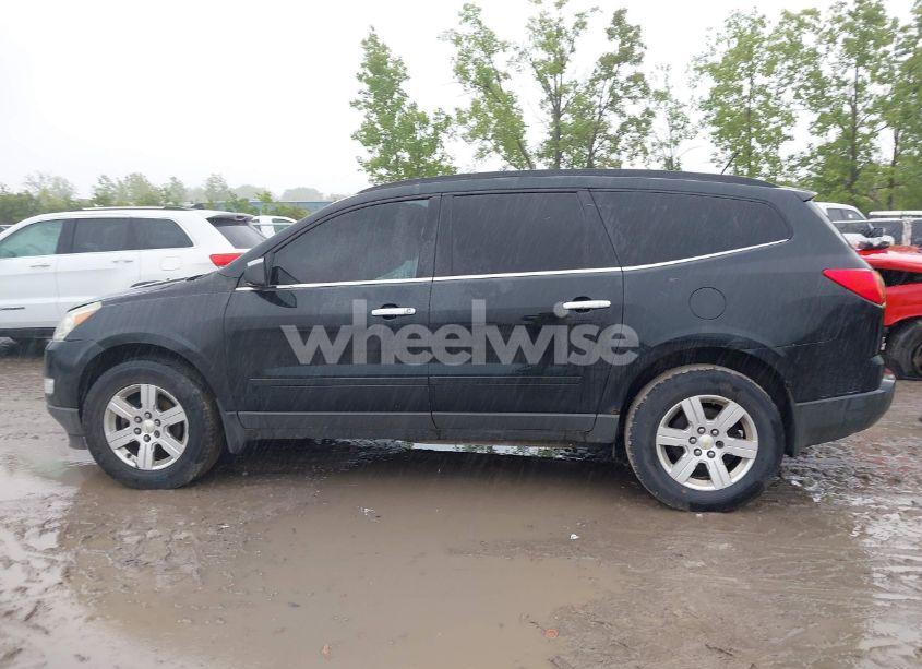 Photo 15 of 2011 Chevrolet Traverse 1LT (VIN 1GNKRGED3BJ397906)
