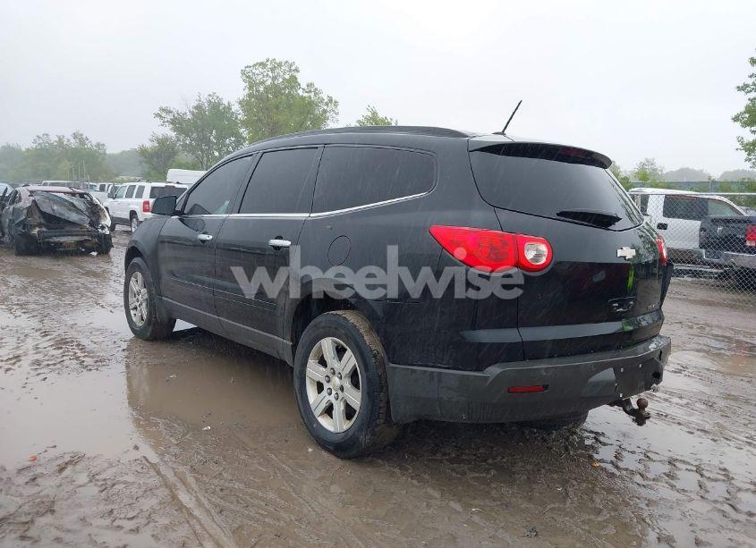 Photo 3 of 2011 Chevrolet Traverse 1LT (VIN 1GNKRGED3BJ397906)