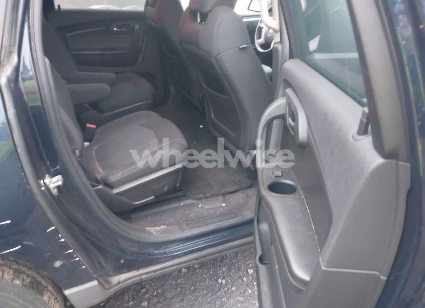 Photo 8 of 2012 Chevrolet Traverse 1LT (VIN 1GNKRGED3CJ127138)