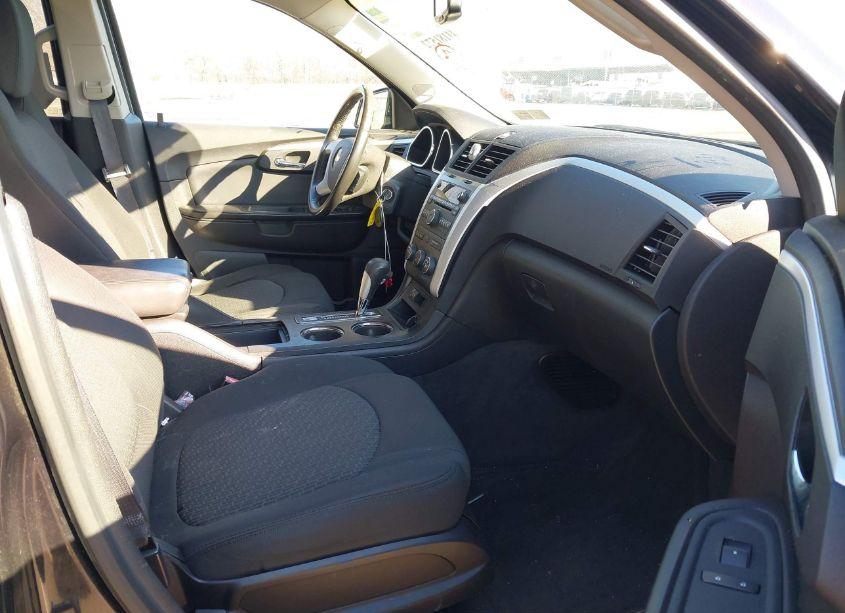 Photo 5 of 2012 Chevrolet Traverse 1LT (VIN 1GNKRGED3CJ146661)