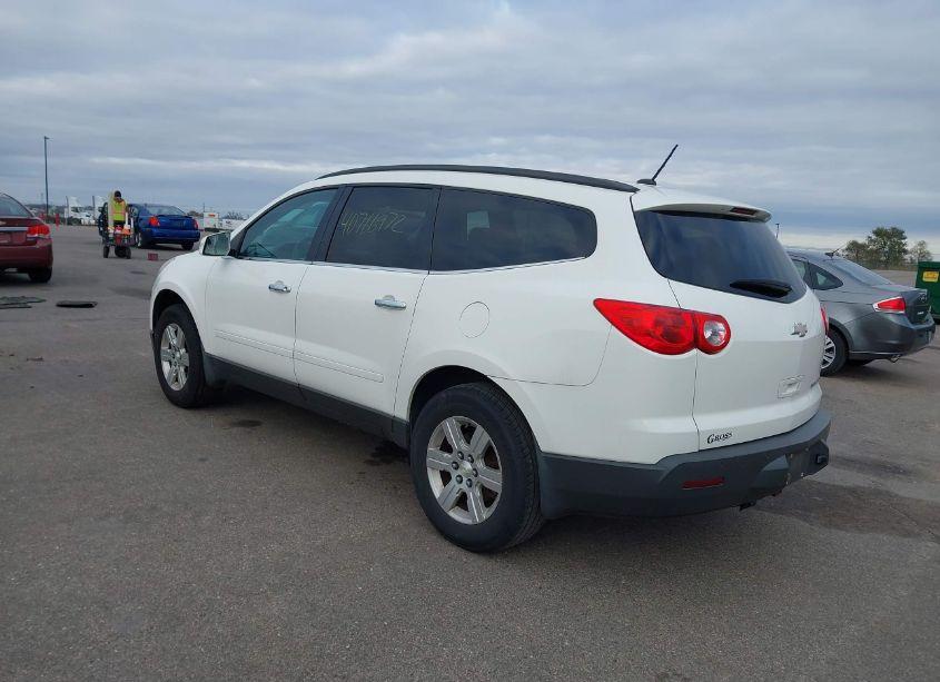 Photo 3 of 2012 Chevrolet Traverse 1LT (VIN 1GNKRGED3CJ162875)