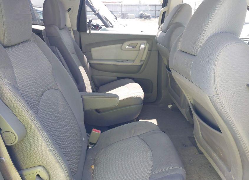 Photo 8 of 2012 Chevrolet Traverse 1LT (VIN 1GNKRGED3CJ190143)