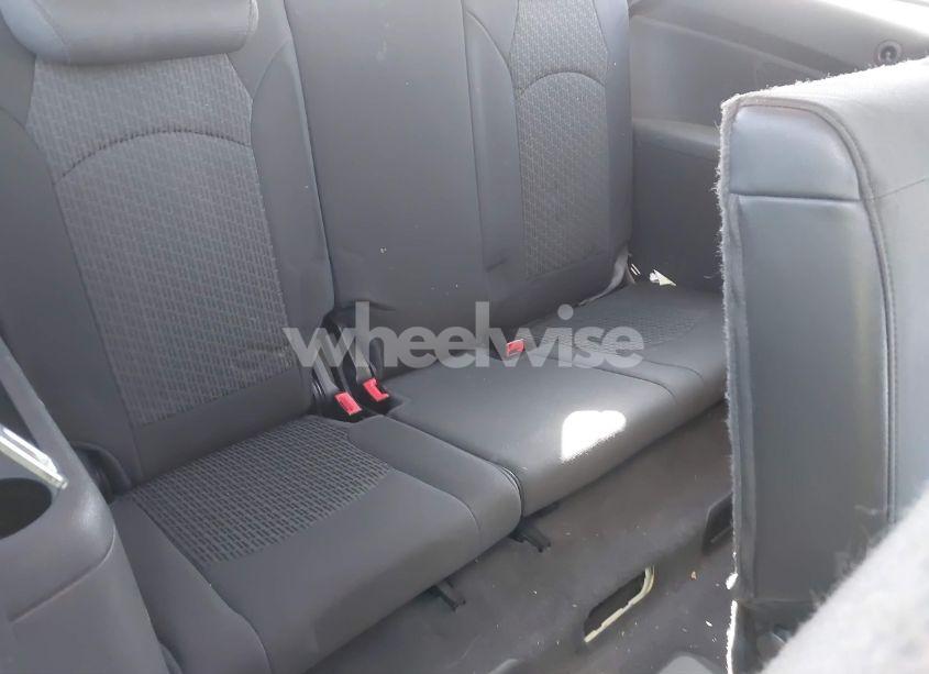 Photo 12 of 2012 Chevrolet Traverse 1LT (VIN 1GNKRGED3CJ242371)