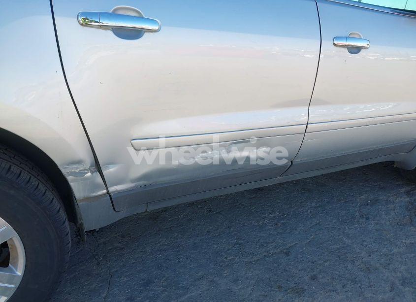 Photo 6 of 2012 Chevrolet Traverse 1LT (VIN 1GNKRGED3CJ242371)