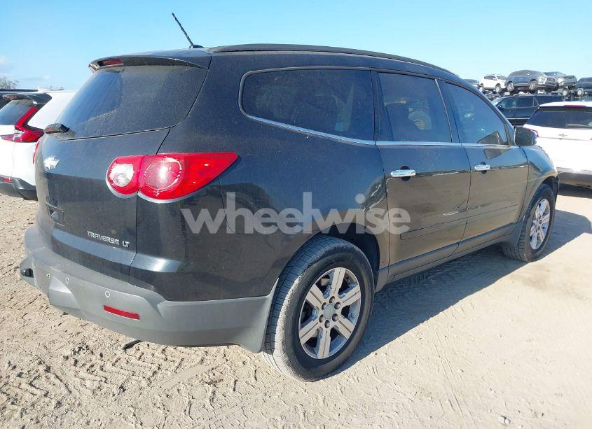 Photo 4 of 2012 Chevrolet Traverse 1LT (VIN 1GNKRGED3CJ303878)