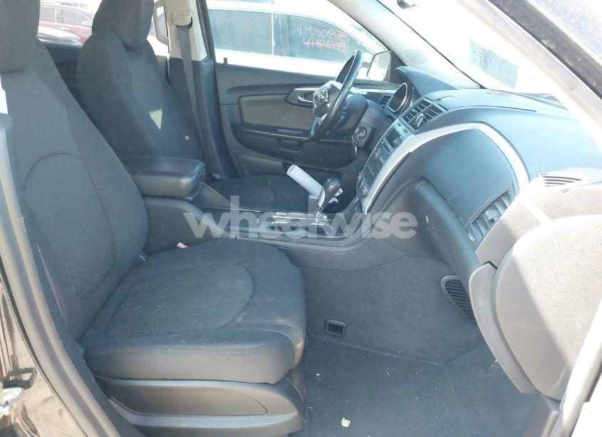 Photo 5 of 2012 Chevrolet Traverse 1LT (VIN 1GNKRGED3CJ303878)