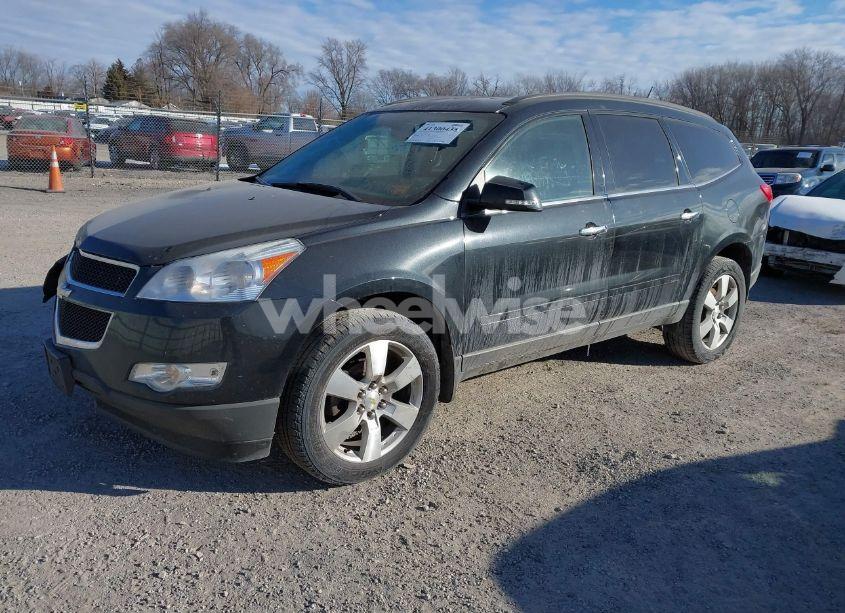 Photo 2 of 2012 Chevrolet Traverse 1LT (VIN 1GNKRGED3CJ410526)