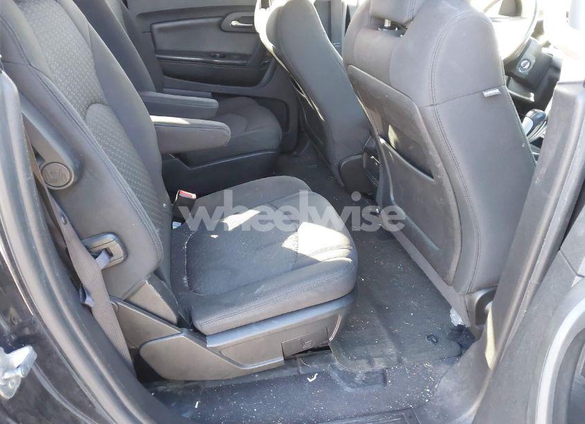 Photo 8 of 2012 Chevrolet Traverse 1LT (VIN 1GNKRGED3CJ410526)