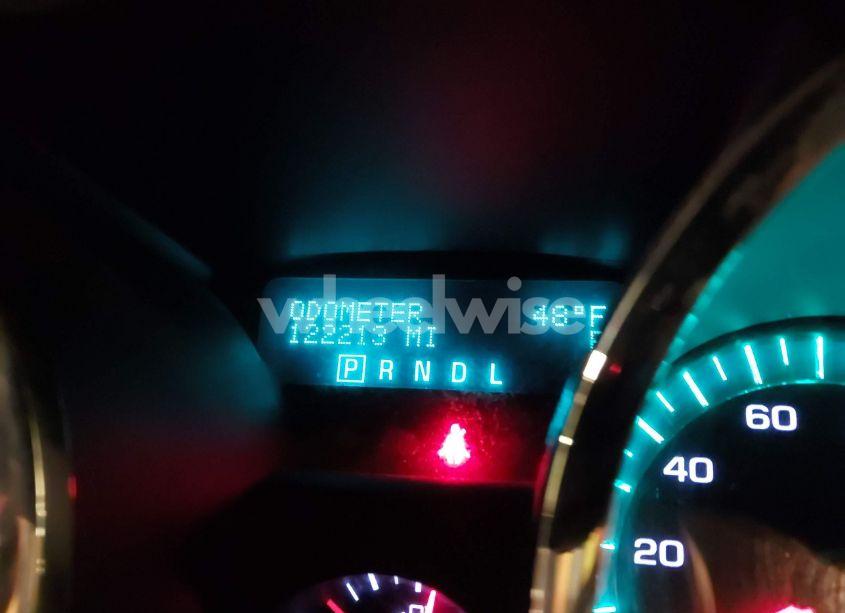 Photo 16 of 2011 Chevrolet Traverse 1LT (VIN 1GNKRGED4BJ123520)