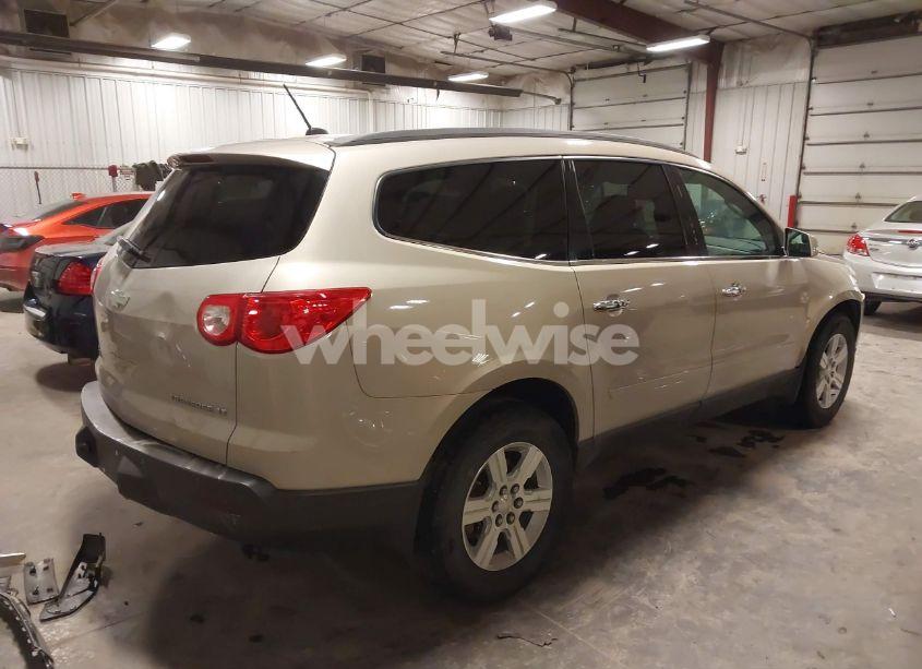 Photo 4 of 2011 Chevrolet Traverse 1LT (VIN 1GNKRGED4BJ123520)