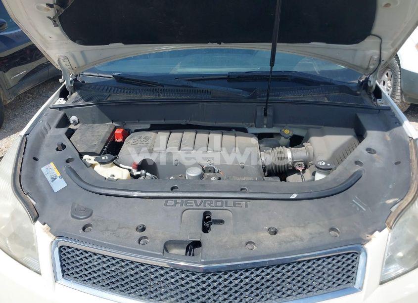 Photo 10 of 2011 Chevrolet Traverse 1LT (VIN 1GNKRGED4BJ156971)