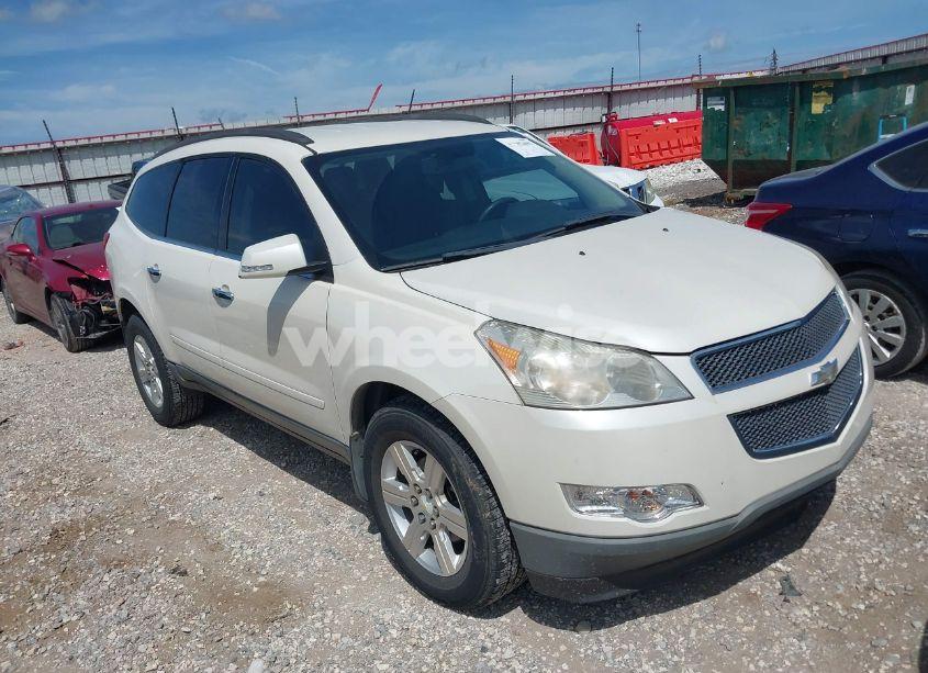 Photo 6 of 2011 Chevrolet Traverse 1LT (VIN 1GNKRGED4BJ156971)