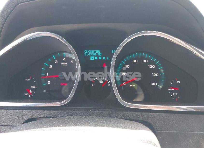 Photo 7 of 2011 Chevrolet Traverse 1LT (VIN 1GNKRGED4BJ156971)