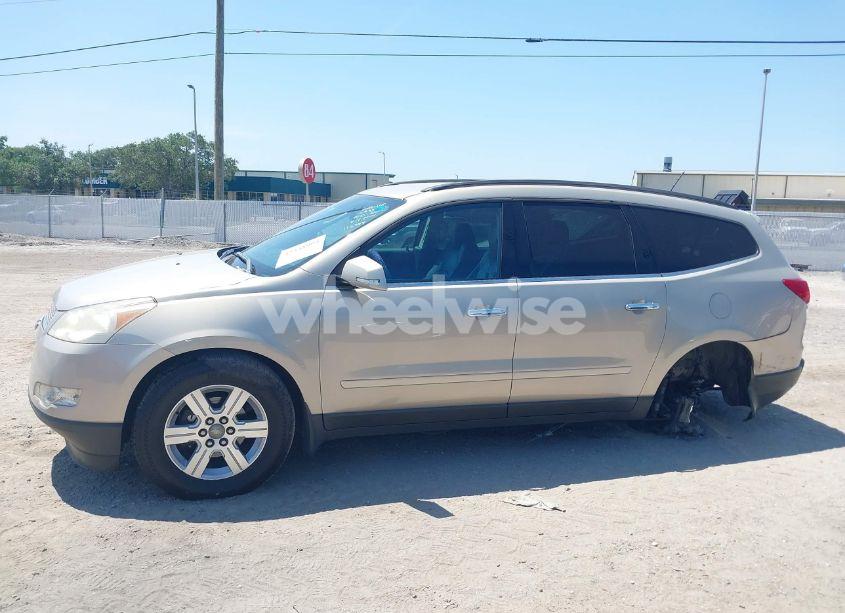 Photo 14 of 2011 Chevrolet Traverse 1LT (VIN 1GNKRGED4BJ176797)