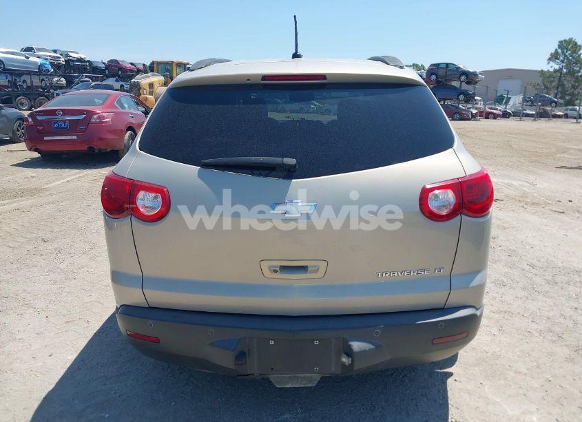 Photo 16 of 2011 Chevrolet Traverse 1LT (VIN 1GNKRGED4BJ176797)