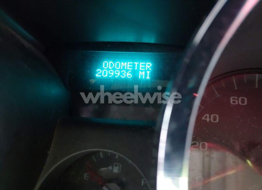 Photo 14 of 2011 Chevrolet Traverse 1LT (VIN 1GNKRGED4BJ216523)