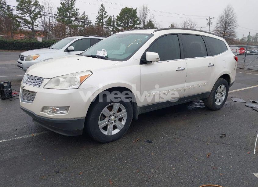 Photo 2 of 2011 Chevrolet Traverse 1LT (VIN 1GNKRGED4BJ216523)