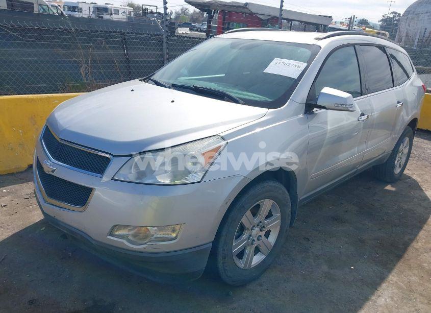 Photo 2 of 2011 Chevrolet Traverse 1LT (VIN 1GNKRGED4BJ365028)