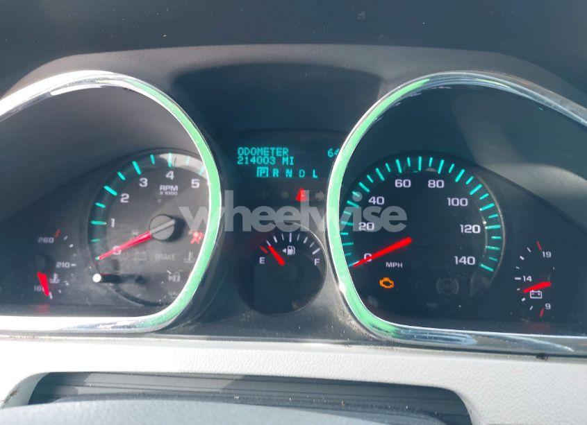 Photo 7 of 2011 Chevrolet Traverse 1LT (VIN 1GNKRGED4BJ365028)