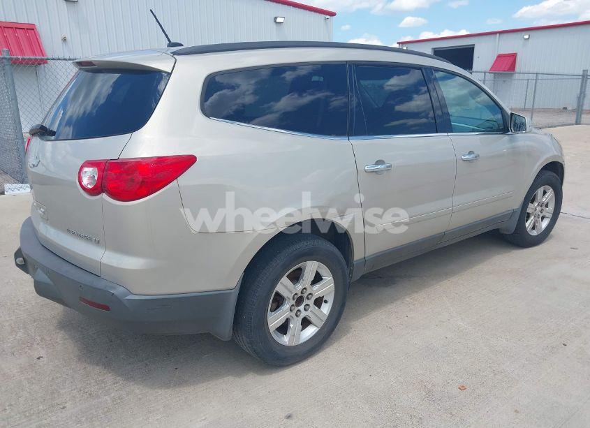 Photo 4 of 2012 Chevrolet Traverse 1LT (VIN 1GNKRGED4CJ240970)