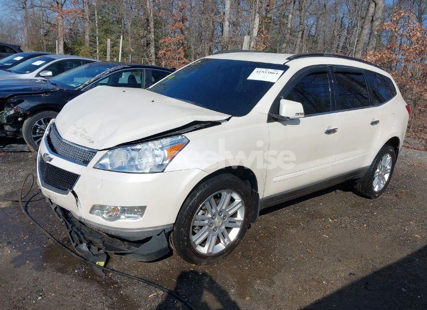 Photo 2 of 2011 Chevrolet Traverse 1LT (VIN 1GNKRGED5BJ238403)