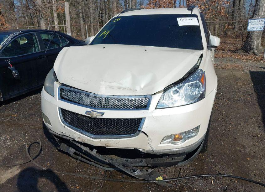 Photo 6 of 2011 Chevrolet Traverse 1LT (VIN 1GNKRGED5BJ238403)
