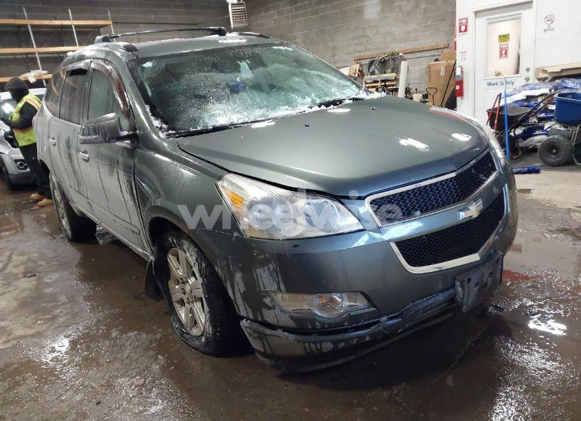 2011 Chevrolet Traverse 1LT (VIN 1GNKRGED5BJ345757) main photo