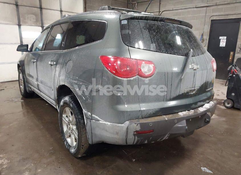 Photo 3 of 2011 Chevrolet Traverse 1LT (VIN 1GNKRGED5BJ345757)