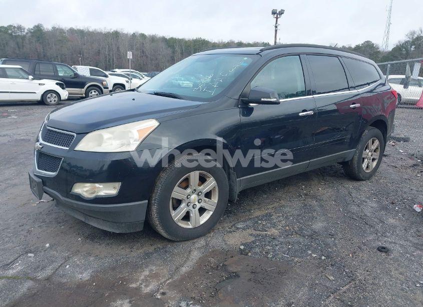 Photo 2 of 2011 Chevrolet Traverse 1LT (VIN 1GNKRGED5BJ388401)