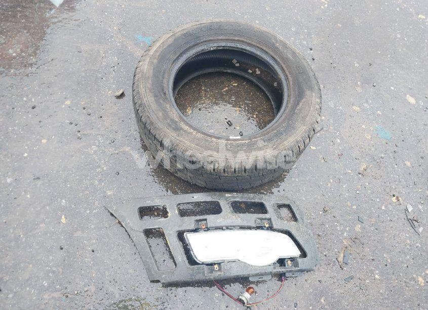 Photo 12 of 2012 Chevrolet Traverse 1LT (VIN 1GNKRGED5CJ354458)