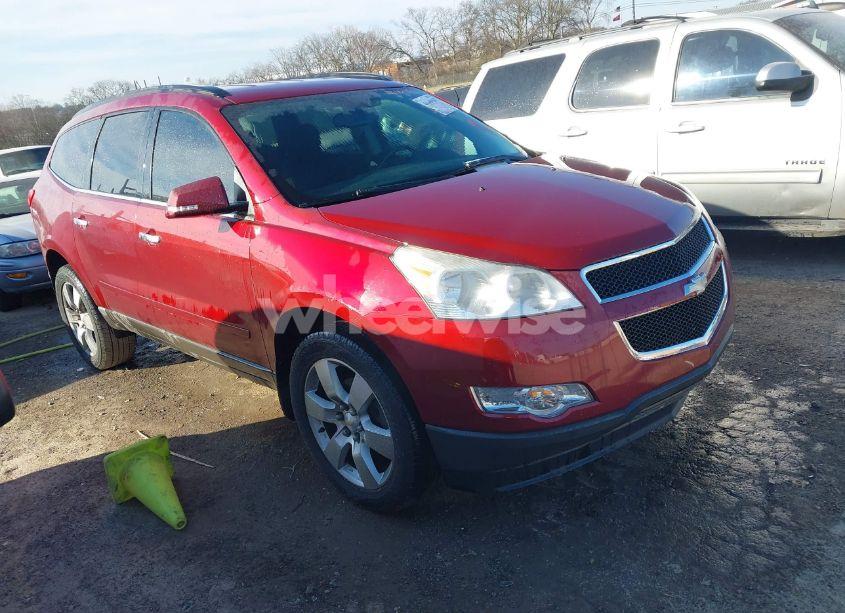 2011 Chevrolet Traverse 1LT (VIN 1GNKRGED6BJ104855) main photo
