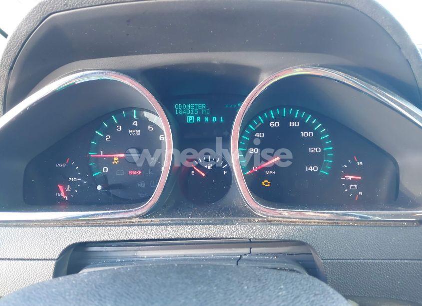 Photo 7 of 2011 Chevrolet Traverse 1LT (VIN 1GNKRGED6BJ104855)