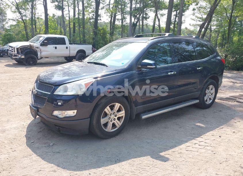 Photo 2 of 2011 Chevrolet Traverse 1LT (VIN 1GNKRGED6BJ209802)
