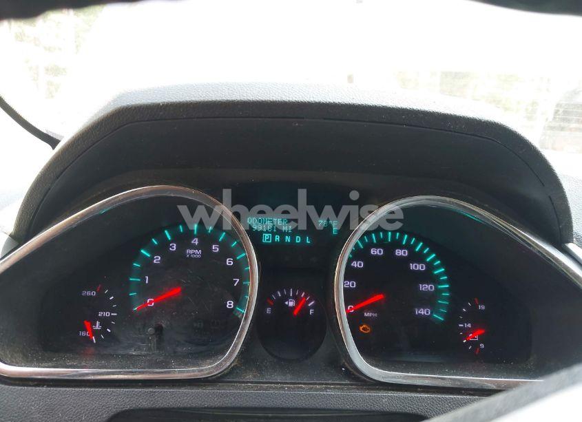 Photo 7 of 2011 Chevrolet Traverse 1LT (VIN 1GNKRGED6BJ209802)