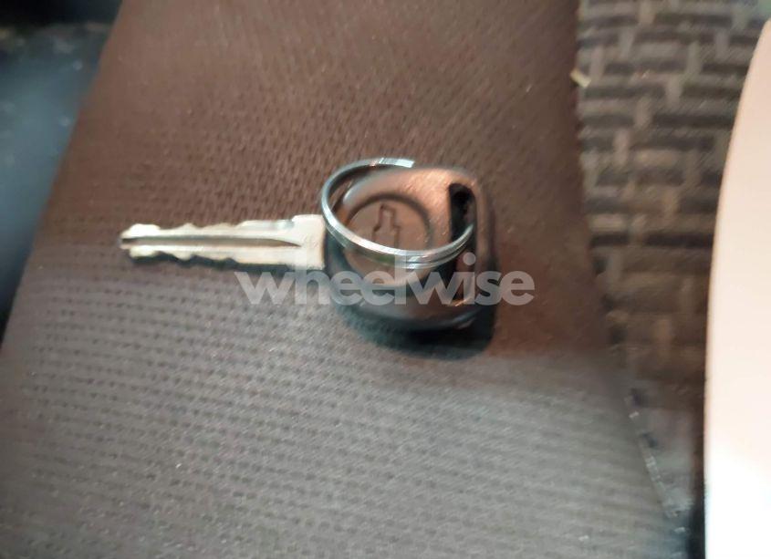 Photo 11 of 2011 Chevrolet Traverse 1LT (VIN 1GNKRGED6BJ279638)