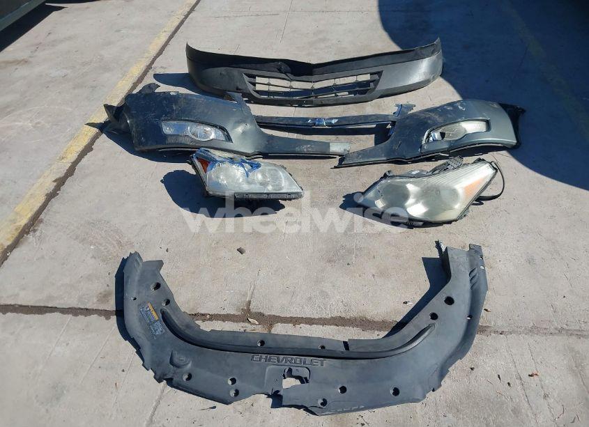 Photo 12 of 2011 Chevrolet Traverse 1LT (VIN 1GNKRGED7BJ206892)