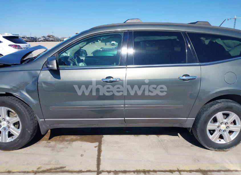 Photo 15 of 2011 Chevrolet Traverse 1LT (VIN 1GNKRGED7BJ206892)