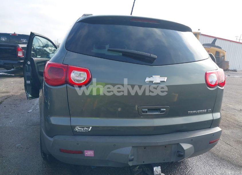 Photo 8 of 2011 Chevrolet Traverse 1LT (VIN 1GNKRGED7BJ258751)