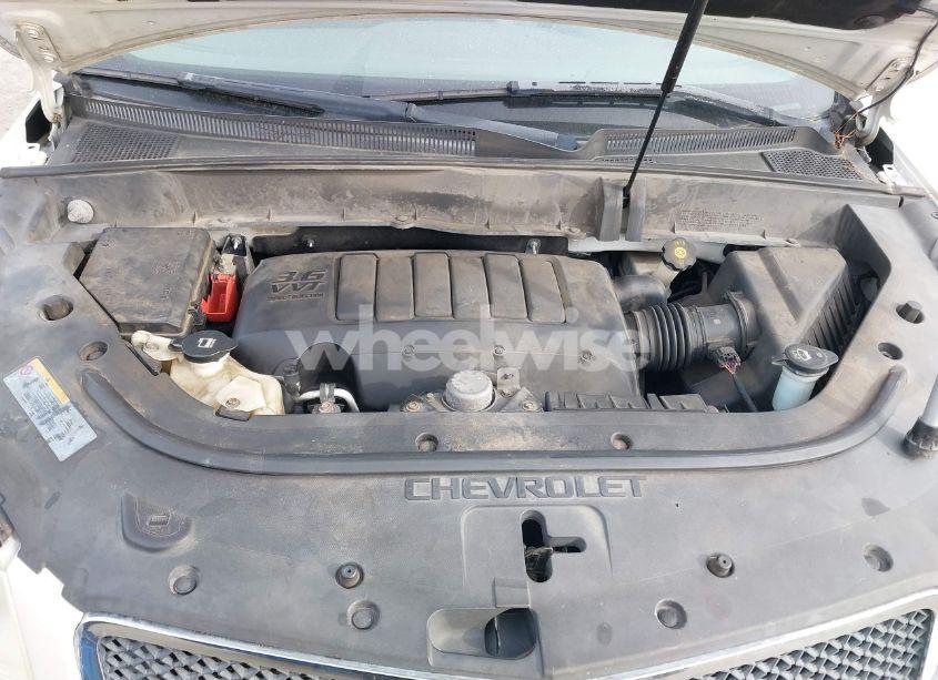 Photo 10 of 2011 Chevrolet Traverse 1LT (VIN 1GNKRGED7BJ271774)