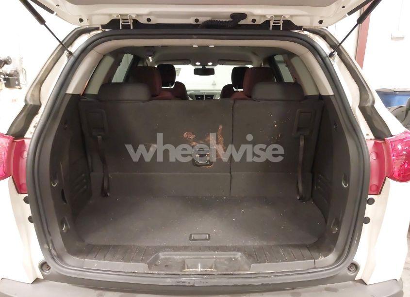 Photo 12 of 2011 Chevrolet Traverse 1LT (VIN 1GNKRGED7BJ354041)