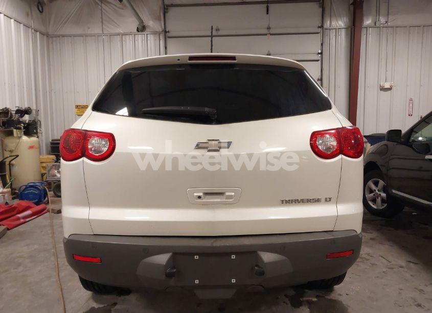 Photo 17 of 2011 Chevrolet Traverse 1LT (VIN 1GNKRGED7BJ354041)