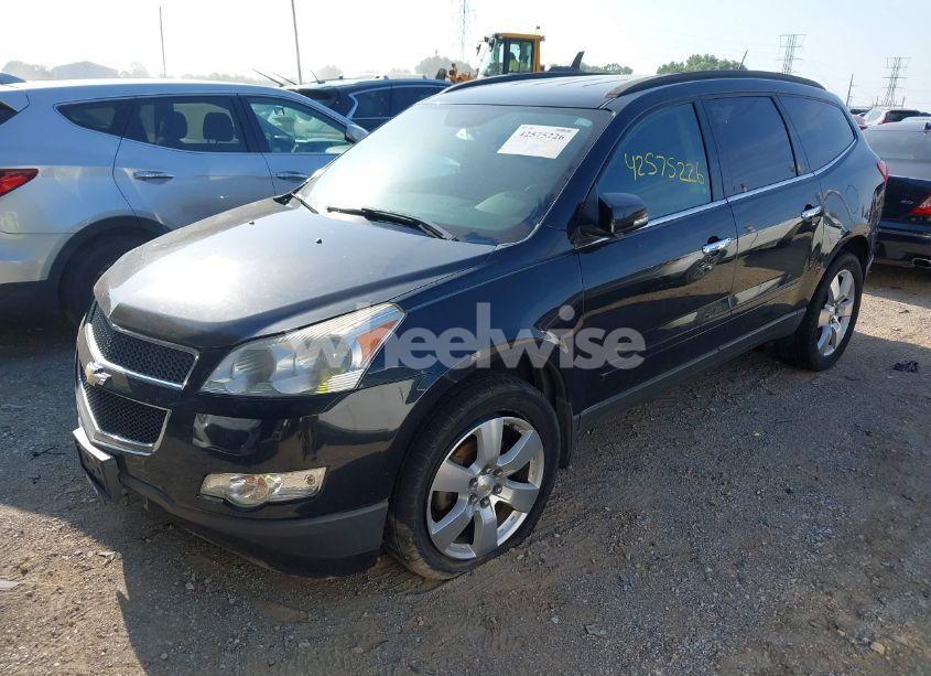 Photo 2 of 2012 Chevrolet Traverse 1LT (VIN 1GNKRGED7CJ171479)