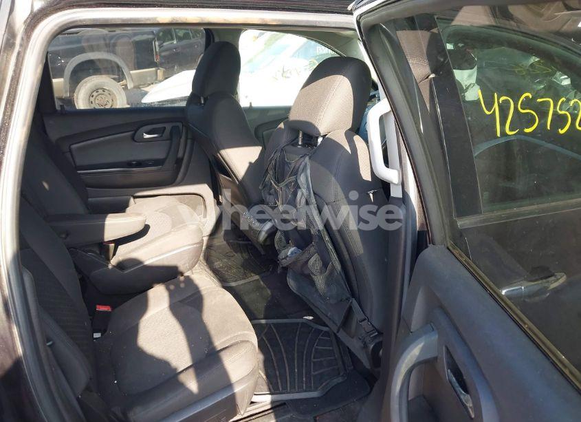 Photo 8 of 2012 Chevrolet Traverse 1LT (VIN 1GNKRGED7CJ171479)