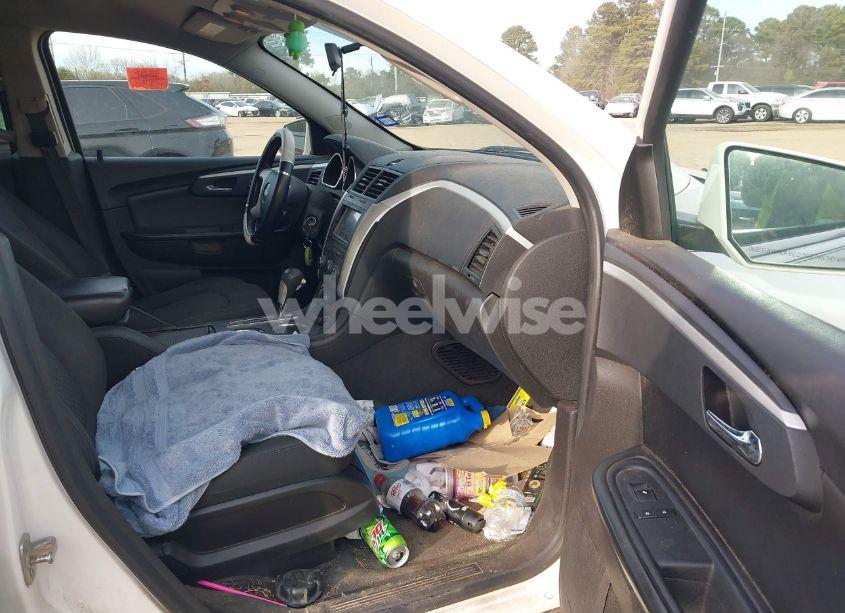 Photo 5 of 2012 Chevrolet Traverse 1LT (VIN 1GNKRGED7CJ323423)