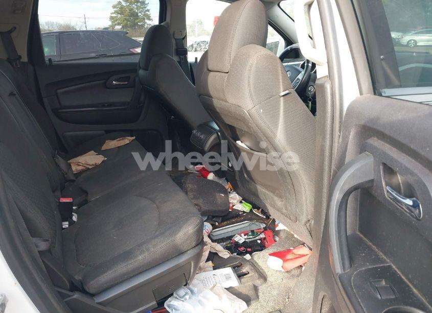 Photo 8 of 2012 Chevrolet Traverse 1LT (VIN 1GNKRGED7CJ323423)