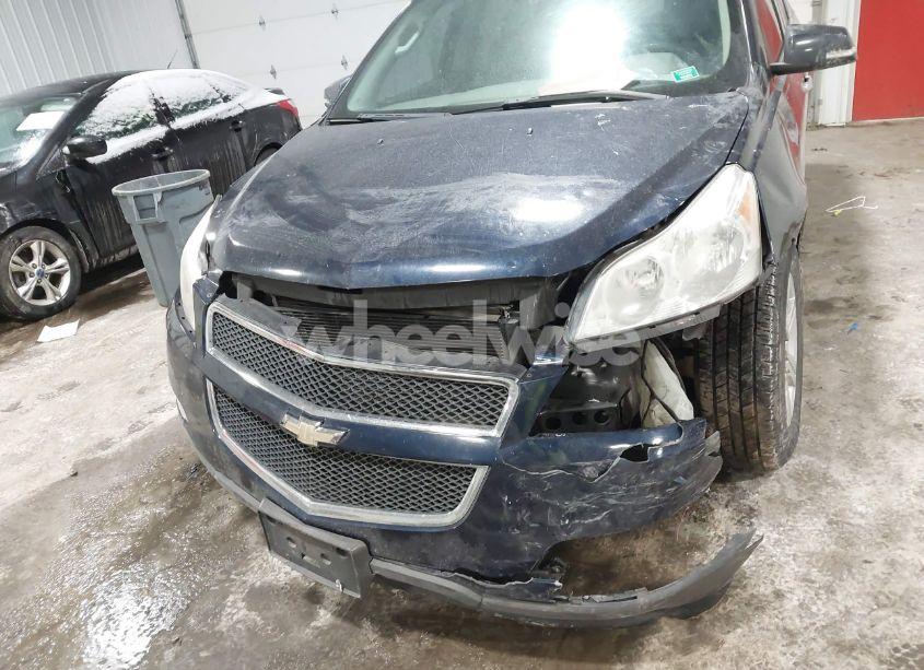 Photo 6 of 2011 Chevrolet Traverse 1LT (VIN 1GNKRGED8BJ147724)