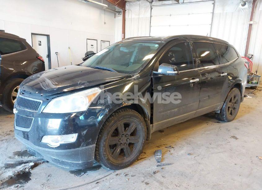 Photo 2 of 2011 Chevrolet Traverse 1LT (VIN 1GNKRGED8BJ278944)
